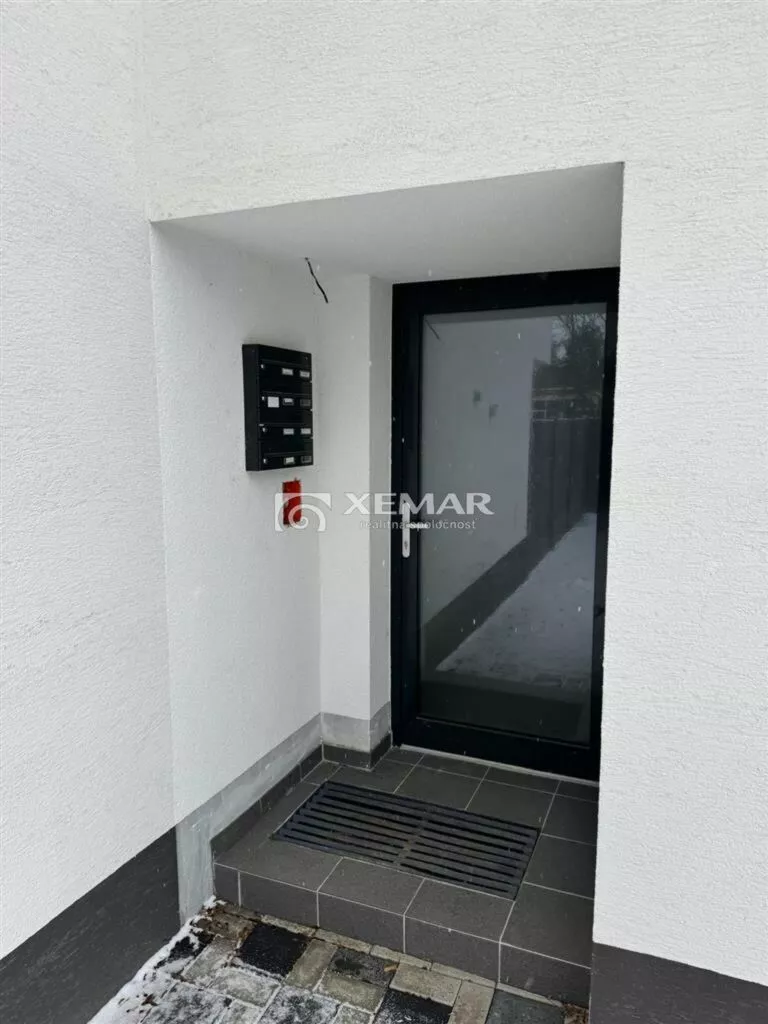 Nájomný dom na predaj 1153m2, Školská, Hriňová, 179833_4