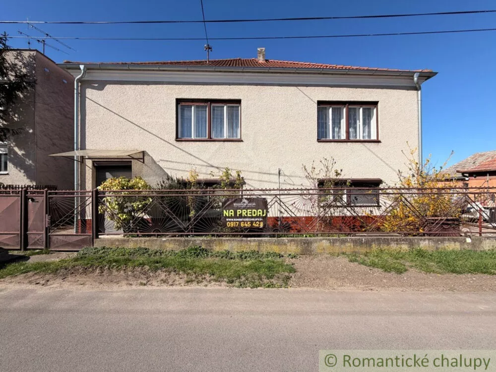 Rodinný dom na predaj 250m2, Nesvady, 179914_1