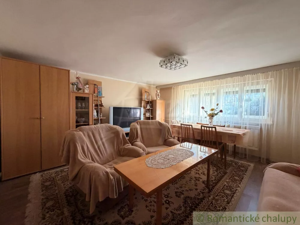 Rodinný dom na predaj 250m2, Nesvady, 179914_17