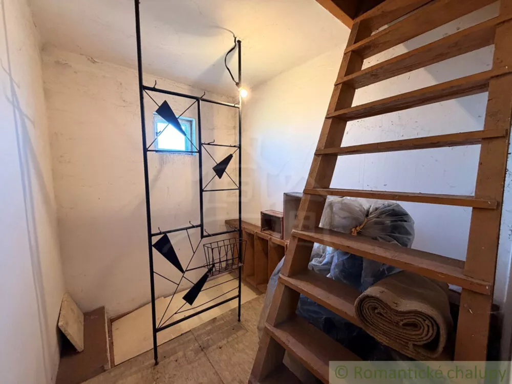 Rodinný dom na predaj 250m2, Nesvady, 179914_21