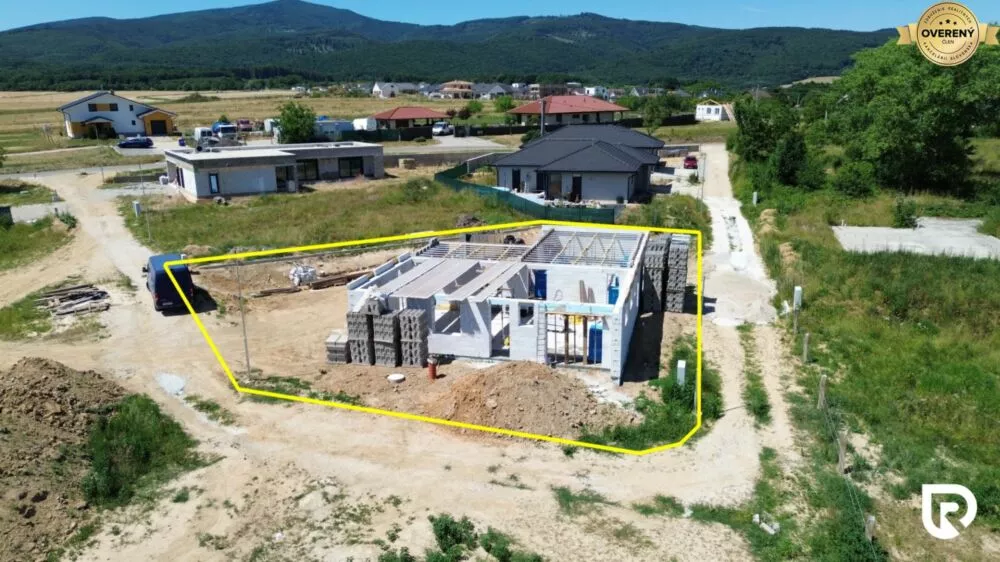 Rodinný dom na predaj 162m2, Trenčianske Jastrabie, 180006_8