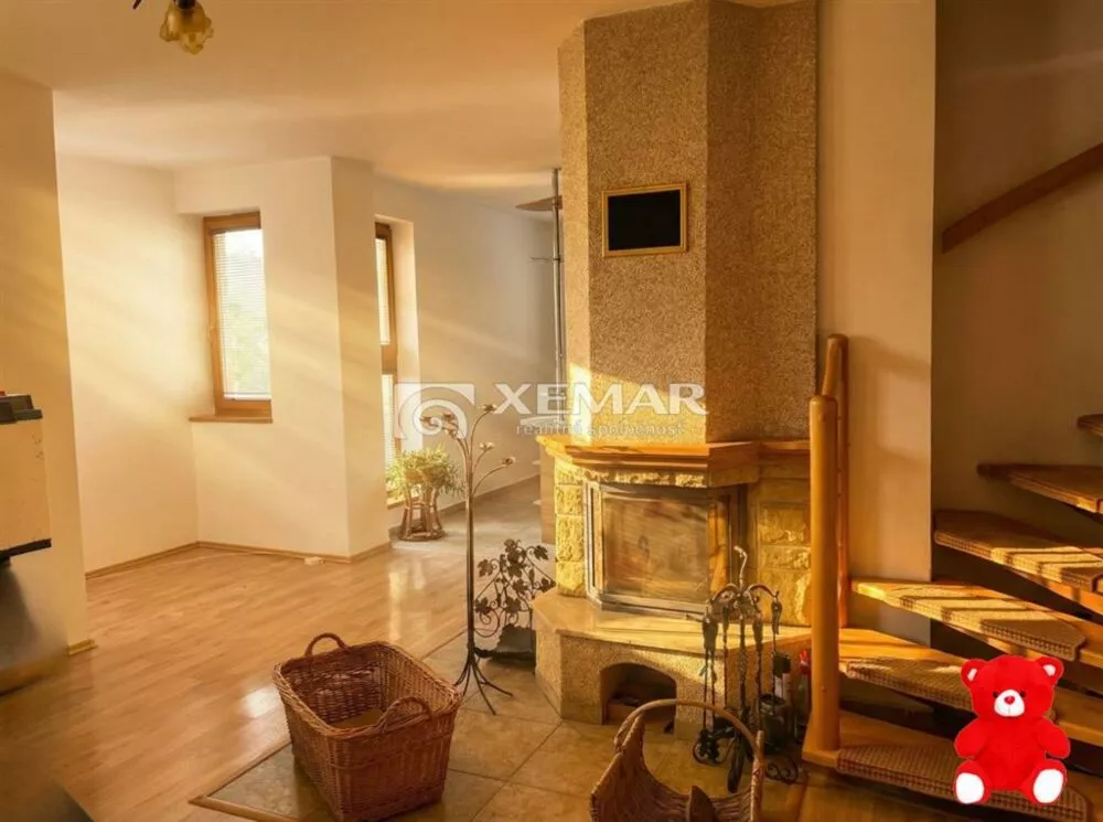 3 izbový byt na predaj 105m2, Kvetinová, Banská Bystrica, 180013_0