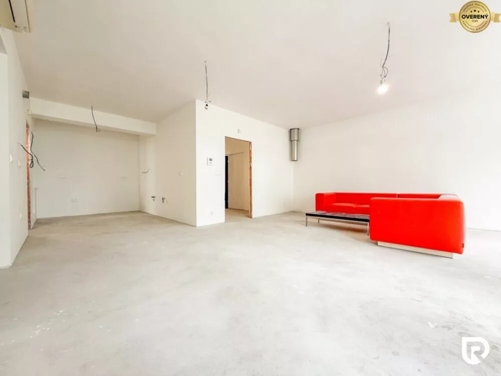 5 a viac izbový byt na predaj 155m2, Jesenského, Trenčín, 180092_2