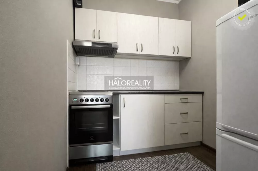 2 izbový byt na predaj 44m2, Štúrovo, 180140_1
