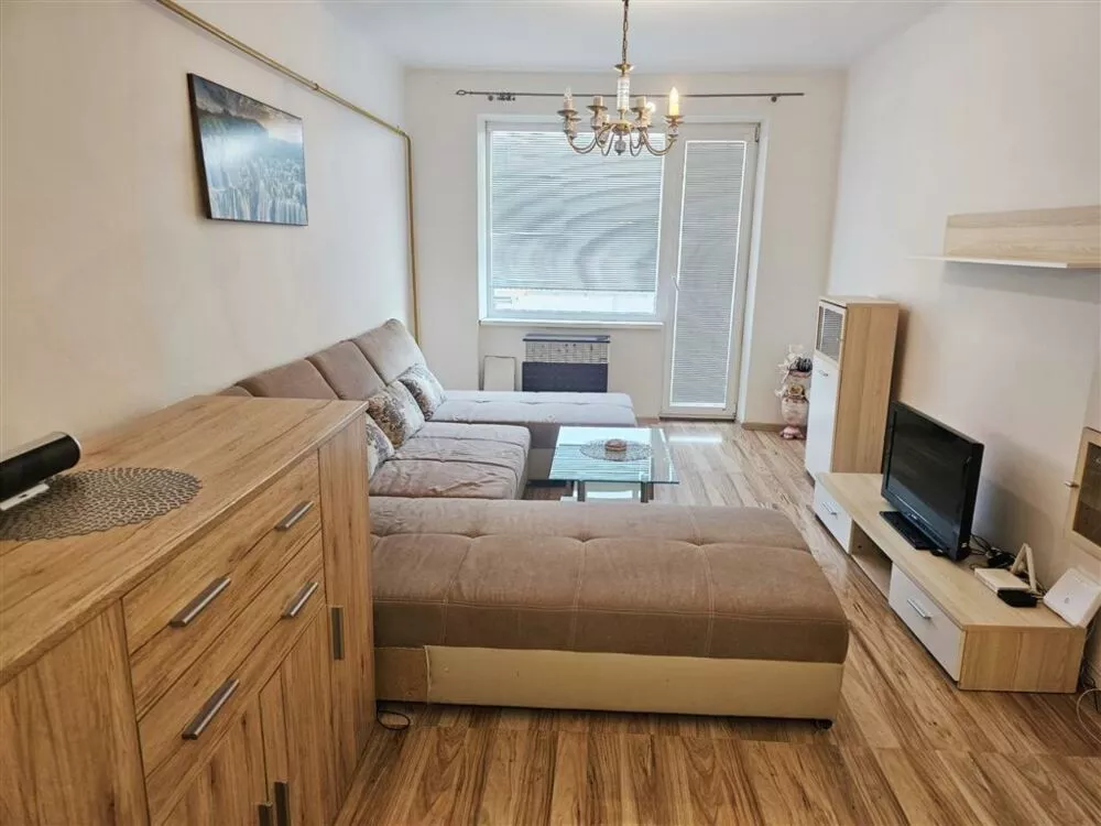 2 izbový byt na prenájom 53m2, Moyzesova, Senica, 180148_0