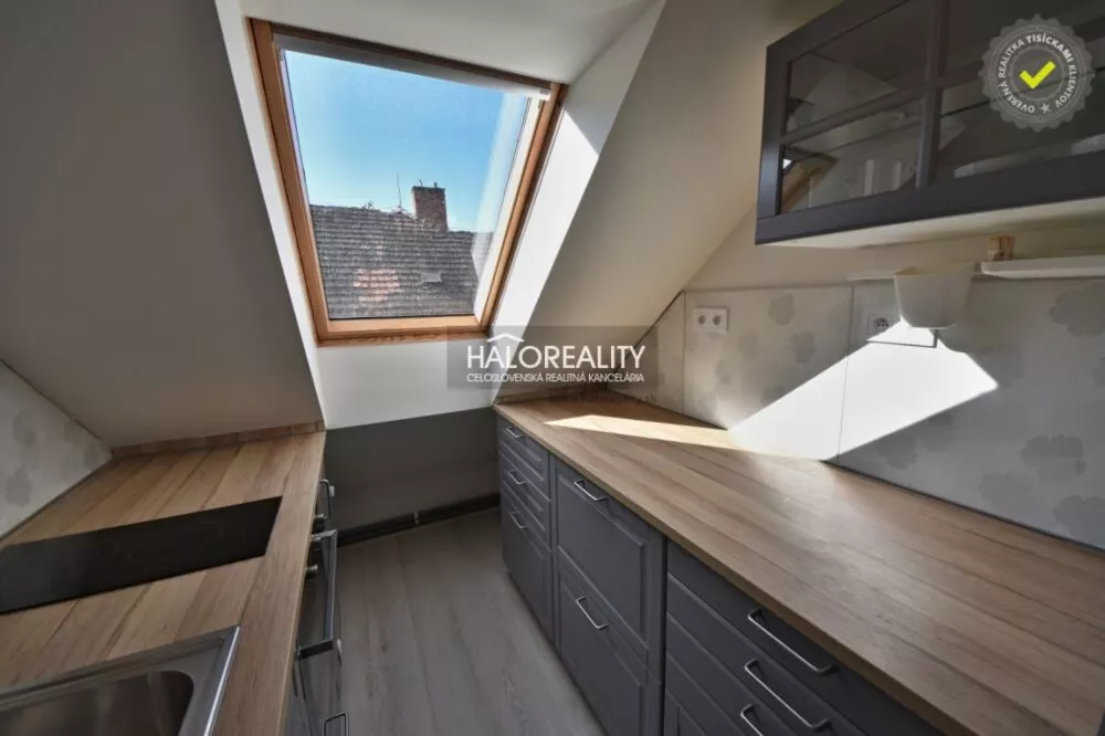 Rodinný dom na prenájom 1233m2, Nová Baňa, 180204_6