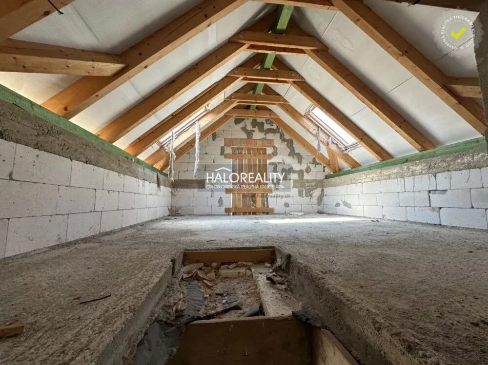 Rodinný dom na predaj 250m2, Nová Lesná, 180223_10
