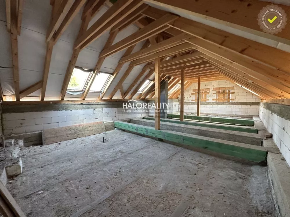 Rodinný dom na predaj 250m2, Nová Lesná, 180223_12