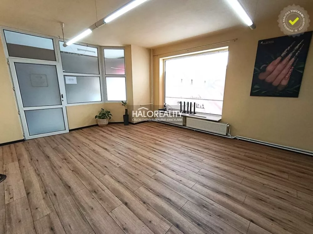 Obchodné priestory na prenájom 42m2, Nováky, 180282_2