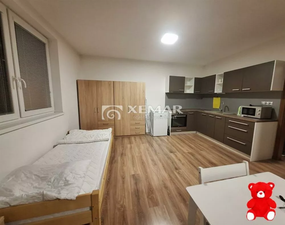 Nájomný dom na prenájom 300m2, Stavebná, Banská Bystrica, 180309_0