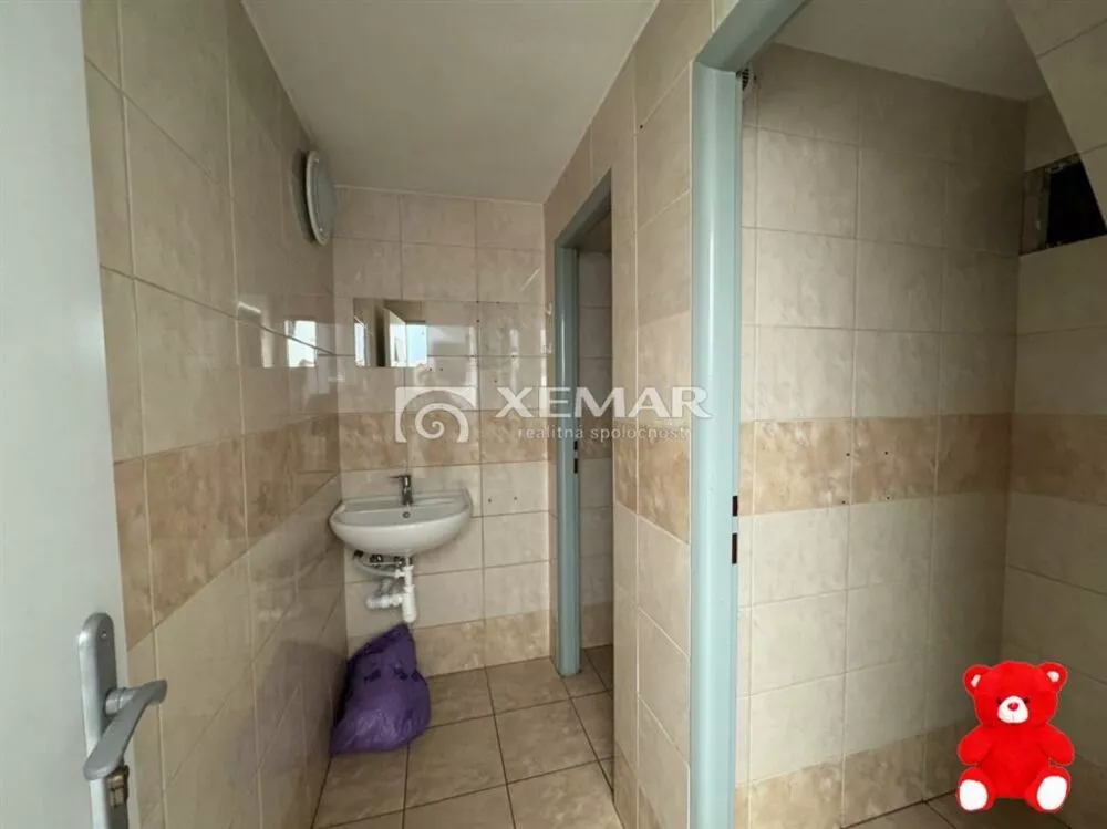 Kancelárie, admin. priestory na prenájom 90m2, Jegorovova cesta, Banská Bystrica, 180342_3