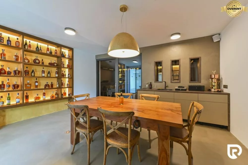 Rodinný dom na predaj 420m2, Križovany nad Dudváhom, 180377_12