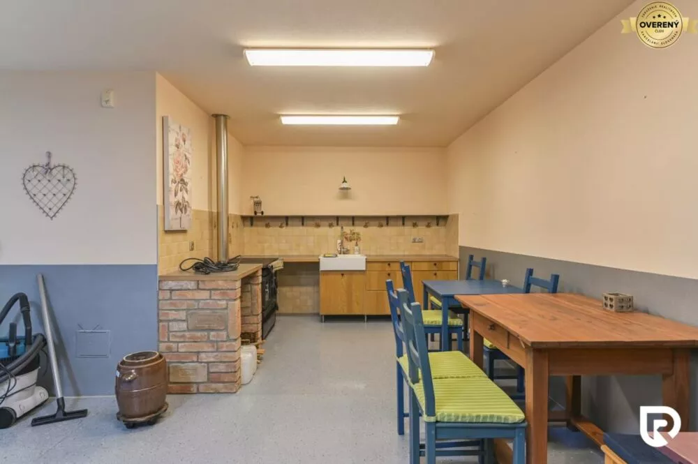 Rodinný dom na predaj 420m2, Križovany nad Dudváhom, 180377_13