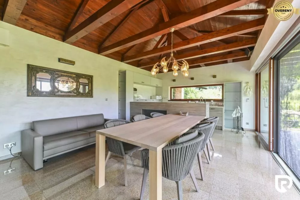 Rodinný dom na predaj 420m2, Križovany nad Dudváhom, 180377_14