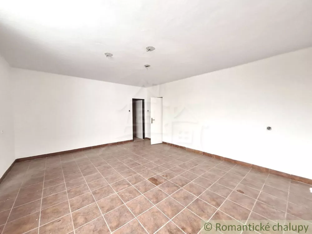 Chata a chalupa na predaj 530m2, Chľaba, 180399_19
