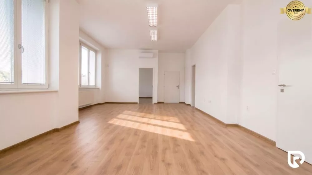 Kancelárie, admin. priestory na prenájom 60m2, M. R. Štefánika, Trenčín, 180501_2