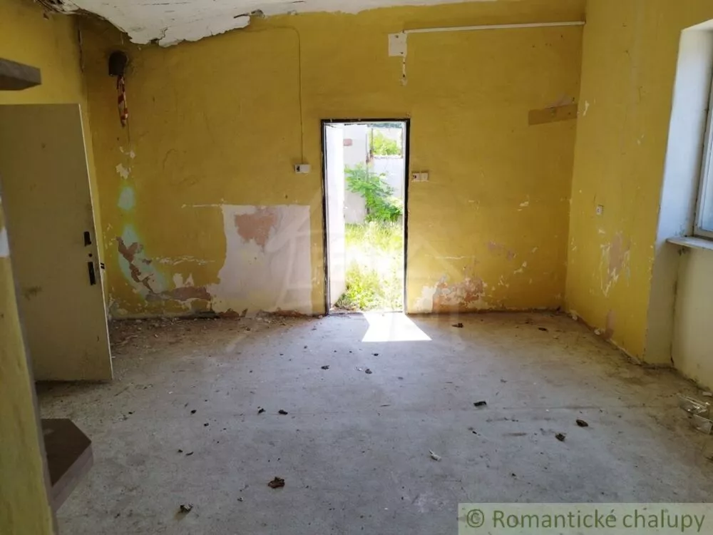 Objekt pre obchod na predaj 257m2, Šahy, 125737_8