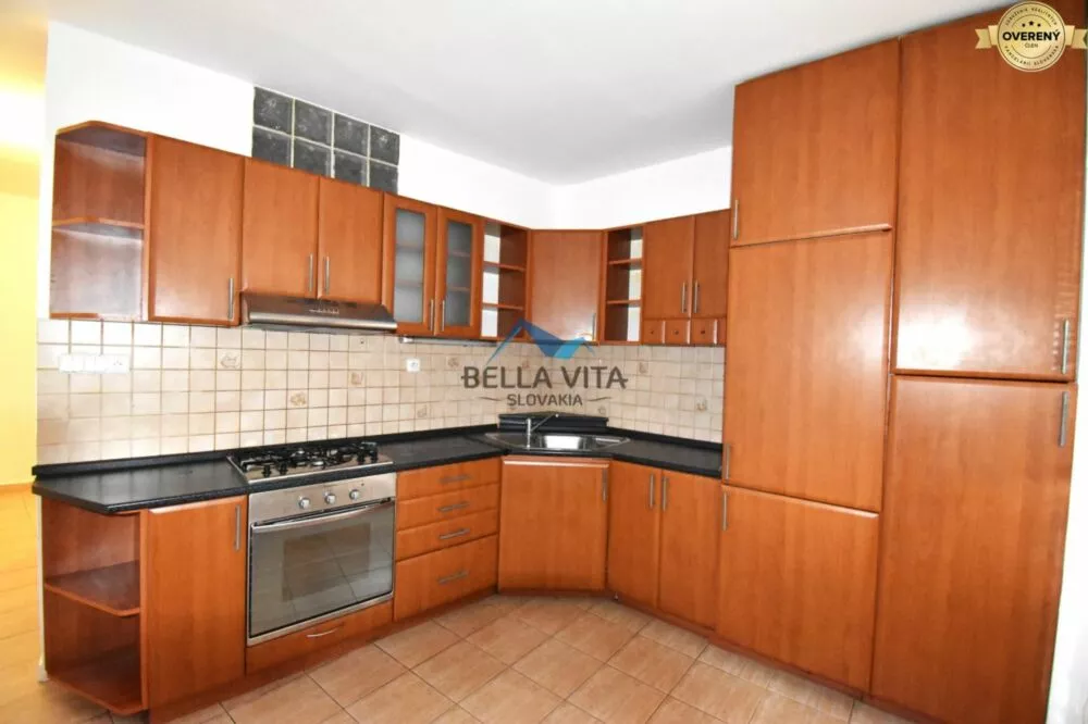3 izbový byt na predaj 71m2, Krásna, Galanta, 180662_0