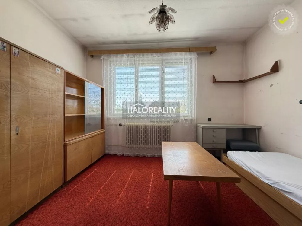 Rodinný dom na predaj 711m2, Oslany, 181041_10