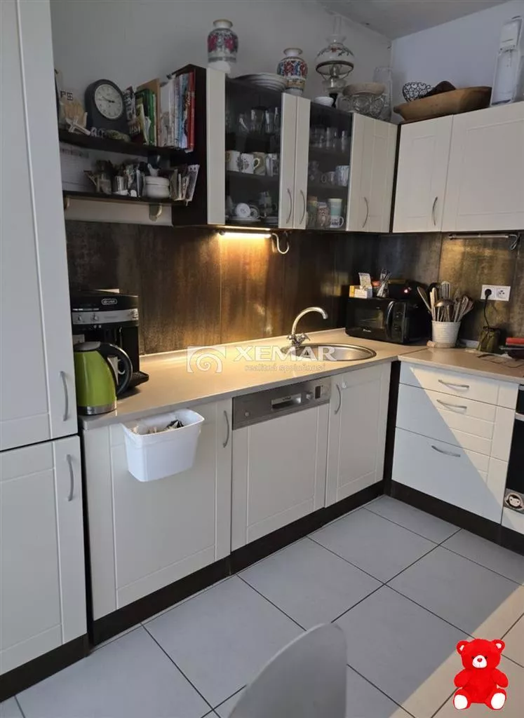 3 izbový byt na predaj 67m2, Dúbravica, 181045_0