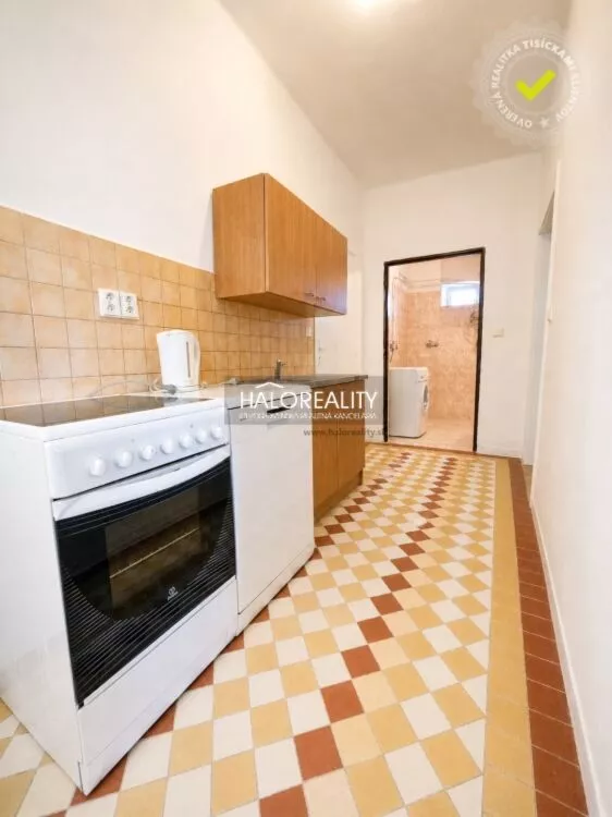 Rodinný dom na predaj 400m2, Radava, 134500_3