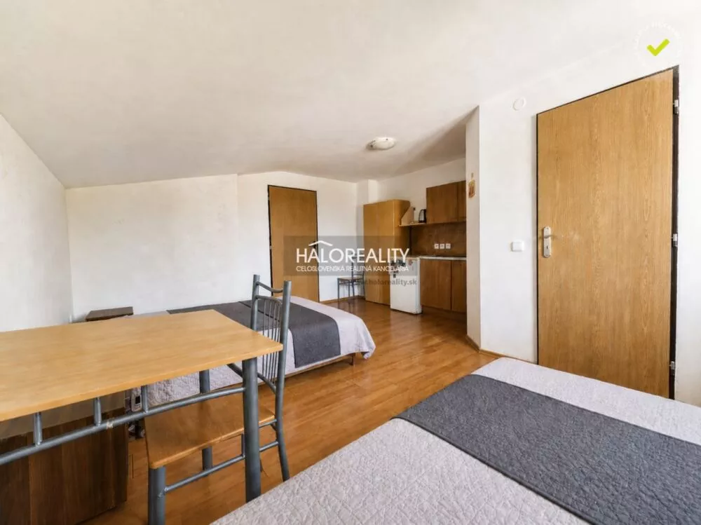 Rodinný dom na predaj 400m2, Radava, 134500_16