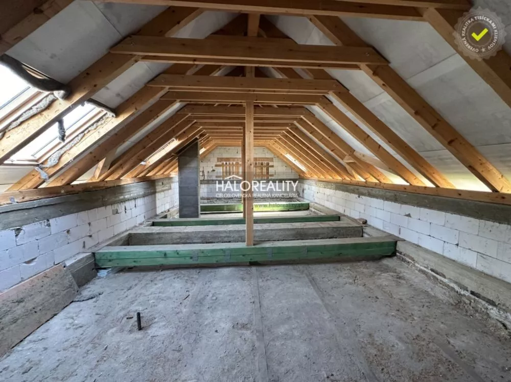 Rodinný dom na predaj 250m2, Nová Lesná, 180223_15