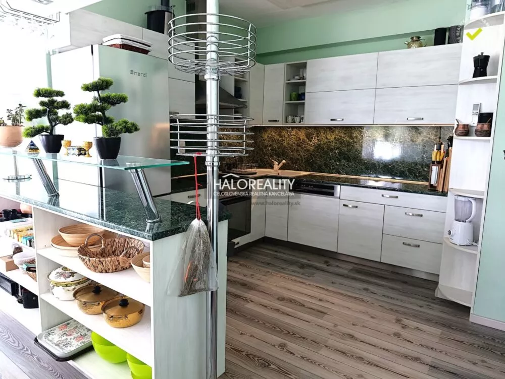 3 izbový byt na prenájom 115m2, Prievidza, 181493_1