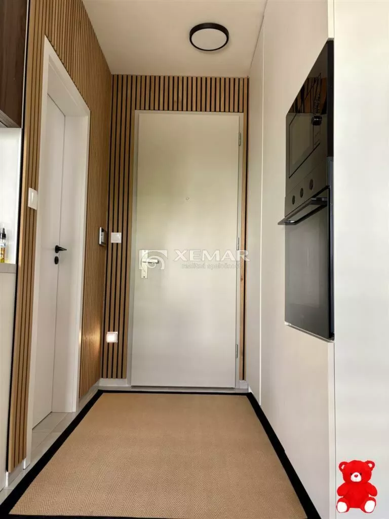 2 izbový byt na predaj 38m2, J. M. Hurbana, Banská Bystrica, 181146_2