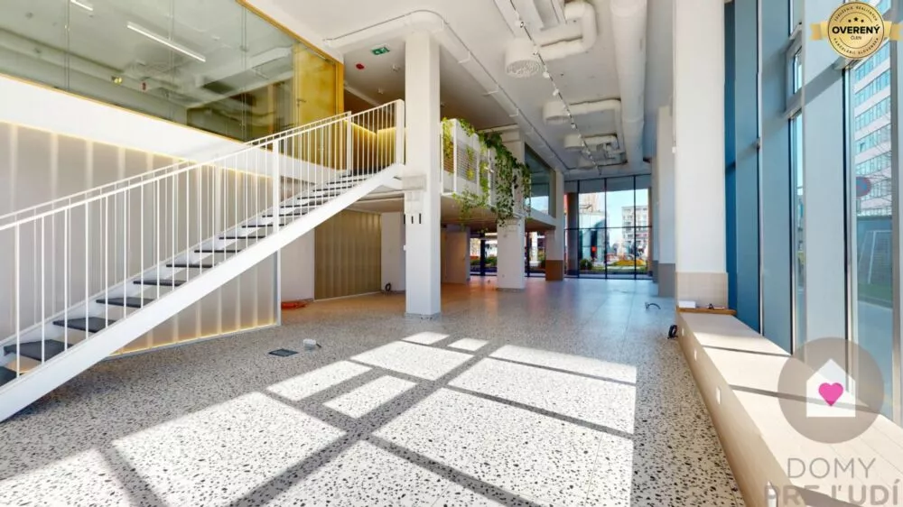 Obchodné priestory na prenájom 400m2, Plynárenská, Bratislava - Ružinov, 181570_2