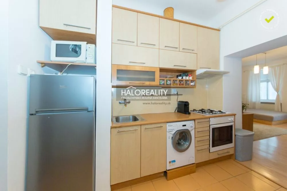 1,5 izbový byt na predaj 35m2, Bratislava - Staré Mesto, 181595_0