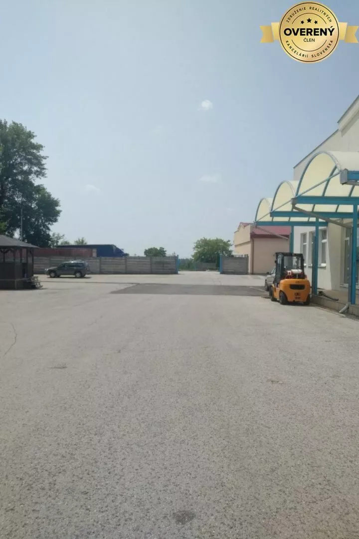Komerčná zóna na prenájom 10000m2, Trnava, 181793_0