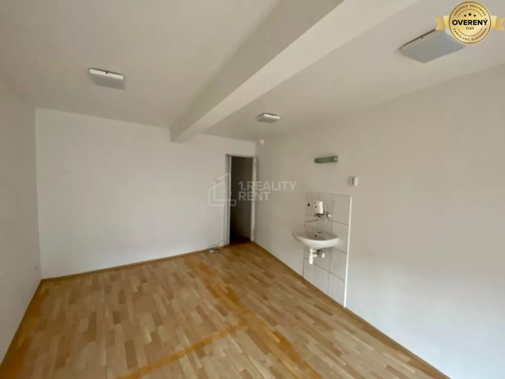 Obchodné priestory na prenájom 40m2, Námestie Andrea Hlinku, Žilina, 181978_2
