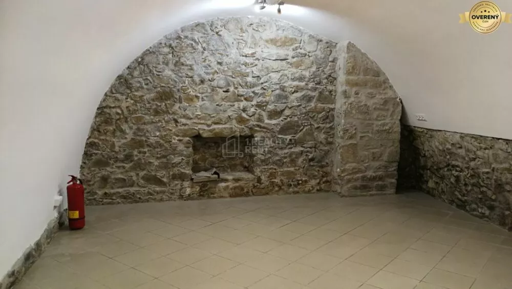 Obchodné priestory na prenájom 30m2, Štúrova, Žilina, 181982_0