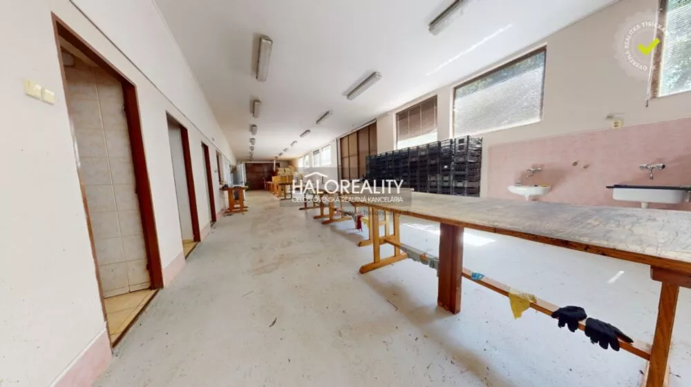 Polyfunkčný objekt na predaj 2210m2, Rimavská Sobota, 182090_11