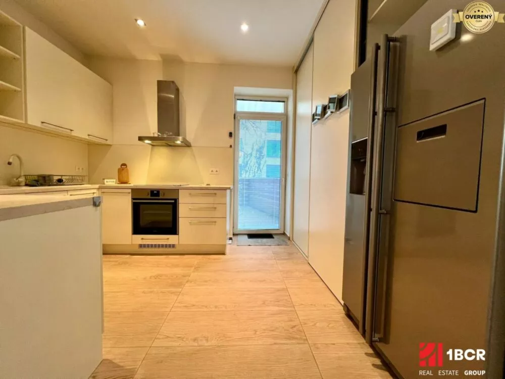 4 izbový byt na prenájom 214m2, Palackého, Bratislava - Staré Mesto, 182210_12