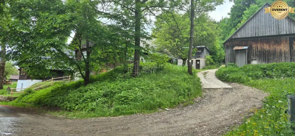 Pozemok pre rod. domy na predaj 184m2, Terchová, 182297_2