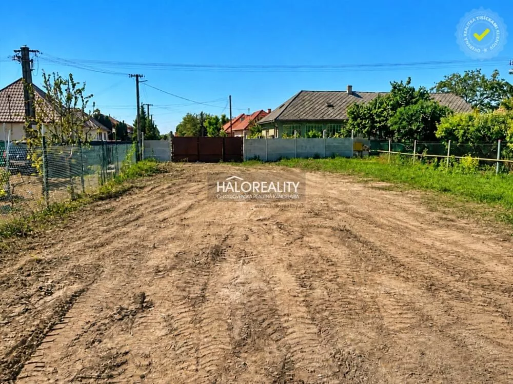 Pozemok pre rod. domy na predaj 341m2, Jur nad Hronom, 182306_0