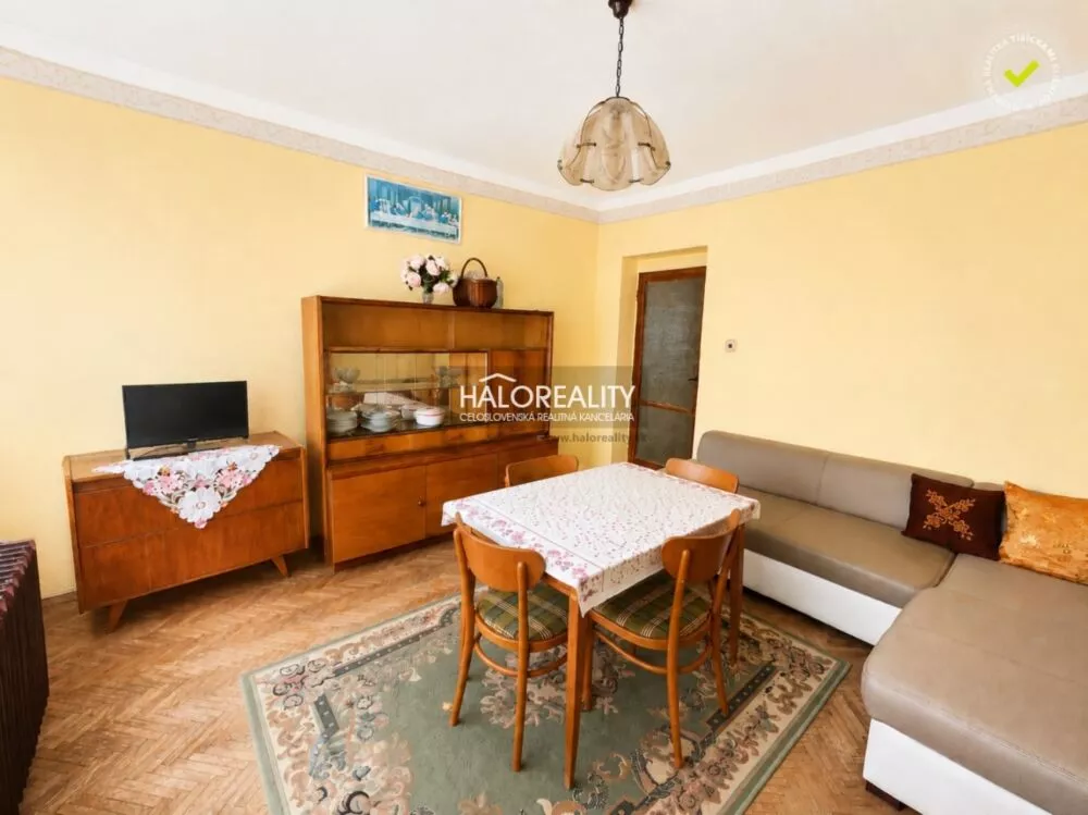 Rodinný dom na predaj 200m2, Ivanka pri Nitre, 182402_0