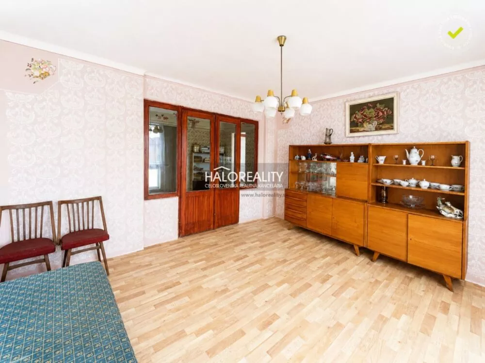 Rodinný dom na predaj 200m2, Ivanka pri Nitre, 182402_1