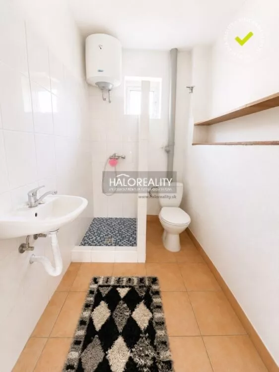 Rodinný dom na predaj 200m2, Ivanka pri Nitre, 182402_9