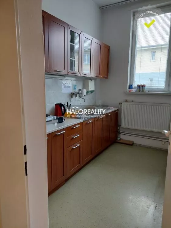 Administratívny objekt na prenájom 1462m2, Košice - Džungľa, 182430_11