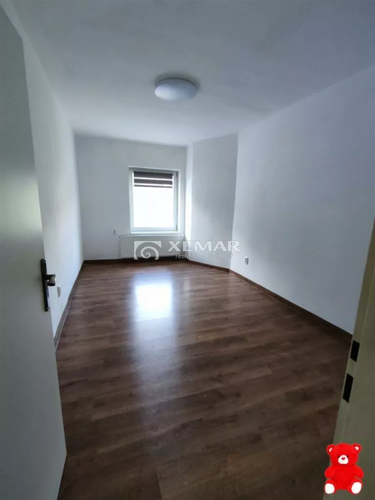 Rodinný dom na predaj 200m2, Zvolen, 179615_16