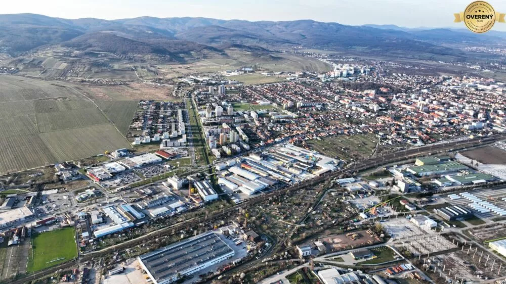 Skladové priestory na predaj 1000m2, Pezinok, 182628_2