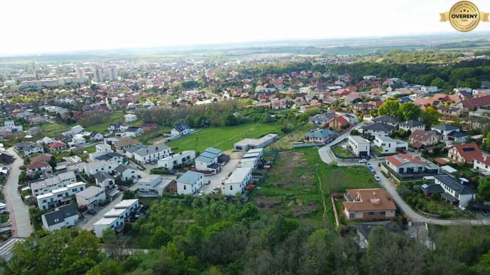 Pozemok pre rod. domy na predaj 910m2, Na vyhliadke, Stupava, 182701_2