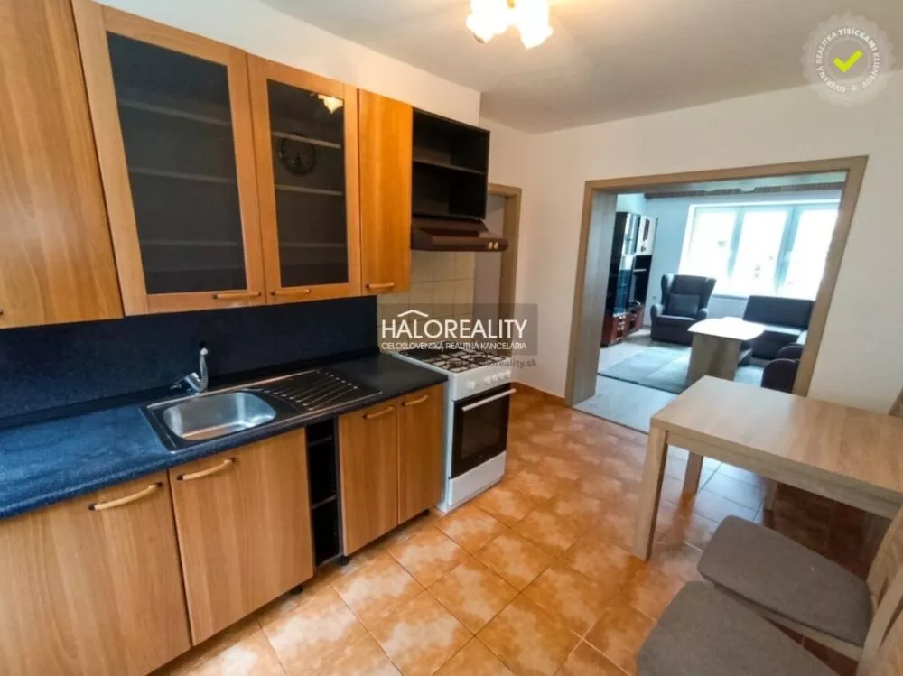 2 izbový byt na predaj 60m2, Nováky, 182948_1