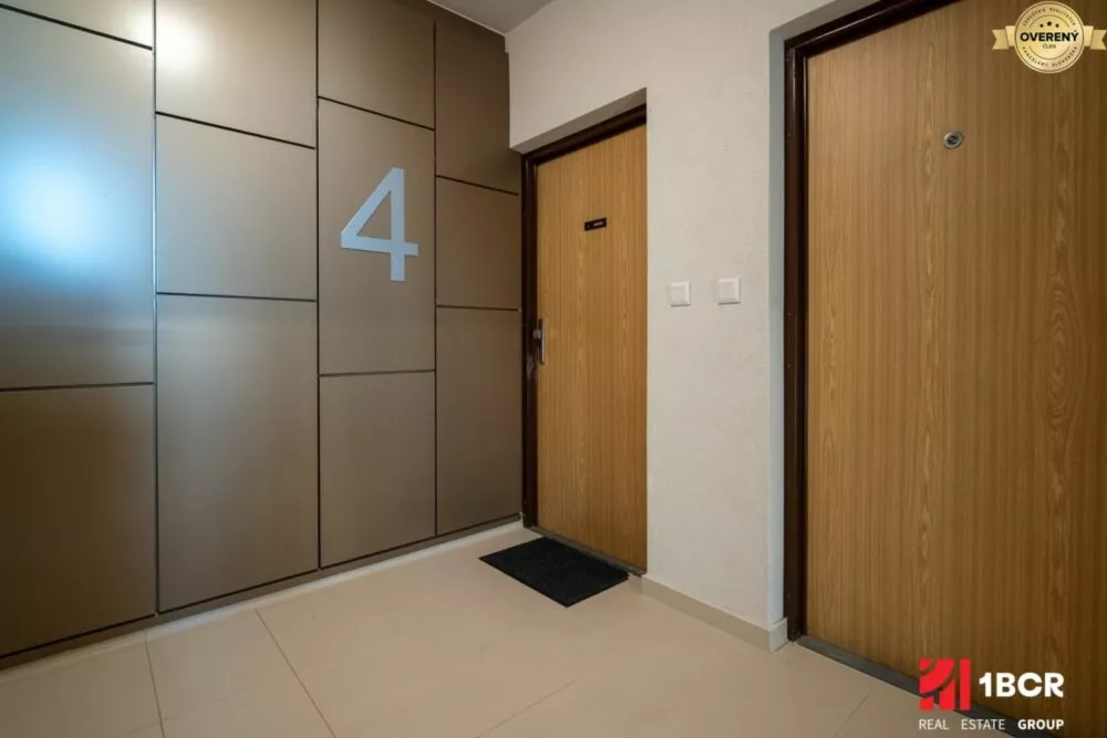2 izbový byt na prenájom 44m2, Mozartova, Bratislava - Staré Mesto, 182996_1