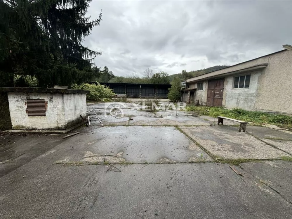 Iný komerčný objekt na predaj 1000m2, Partizánska, Žiar nad Hronom, 183043_2