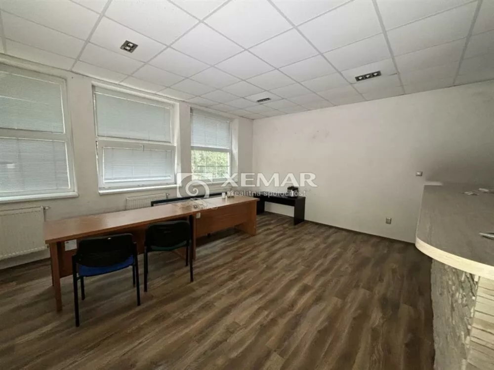 Iný komerčný objekt na predaj 1000m2, Partizánska, Žiar nad Hronom, 183043_15