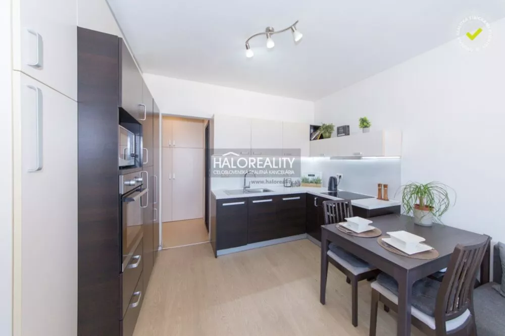 2 izbový byt na predaj 39m2, Bratislava - Ružinov, 183237_1